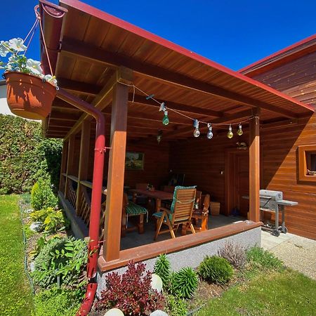 Villa Felicity Нова Лесна Екстер'єр фото